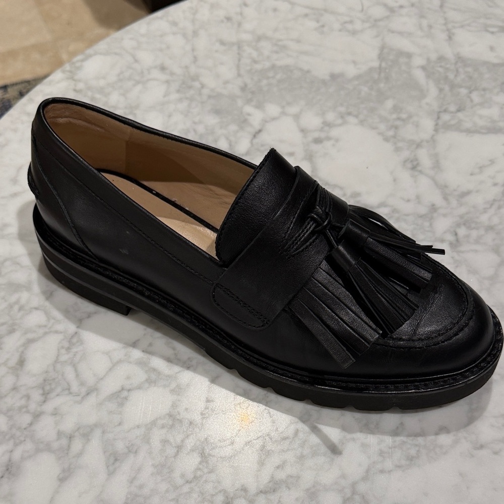 Stuart Weitzman Mila Black Leather Loafers.  38